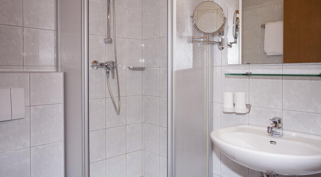 Apart Anja Hotel Ischgl Ngoại thất bức ảnh