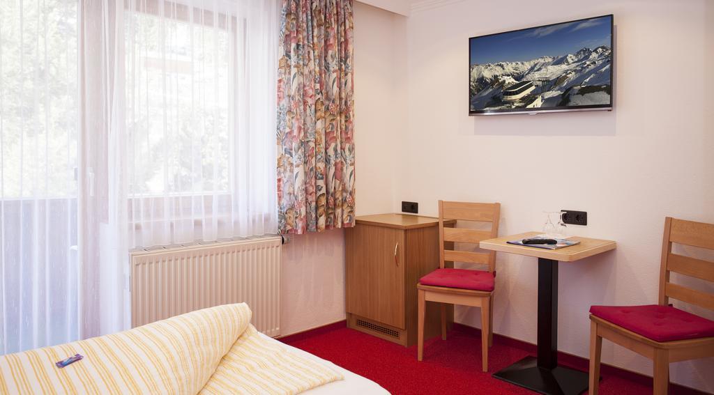 Apart Anja Hotel Ischgl Ngoại thất bức ảnh